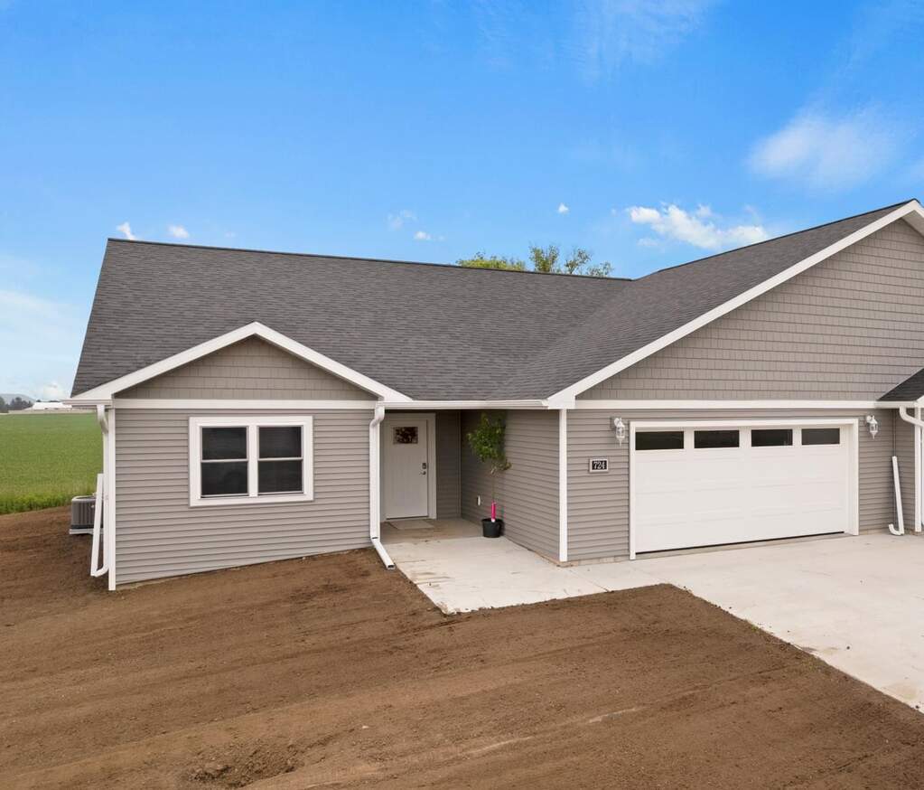 724 Roosevelt Street, Baraboo, Wisconsin