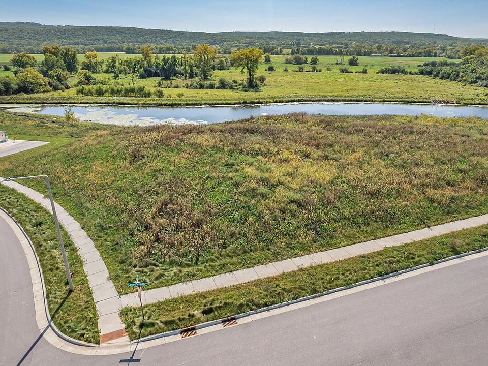 Lot 32 Greenfield Reserve, Baraboo, WI 53913