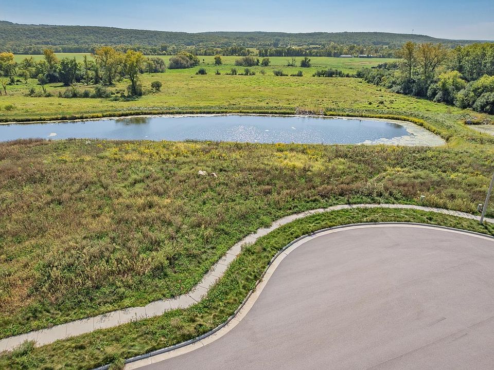1512 Conservation Court, Baraboo, WI 53913