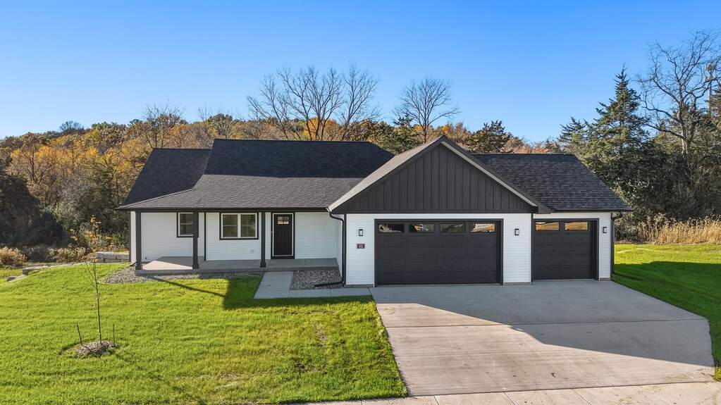 501 Eisenhower Street, Baraboo, WI 53913
